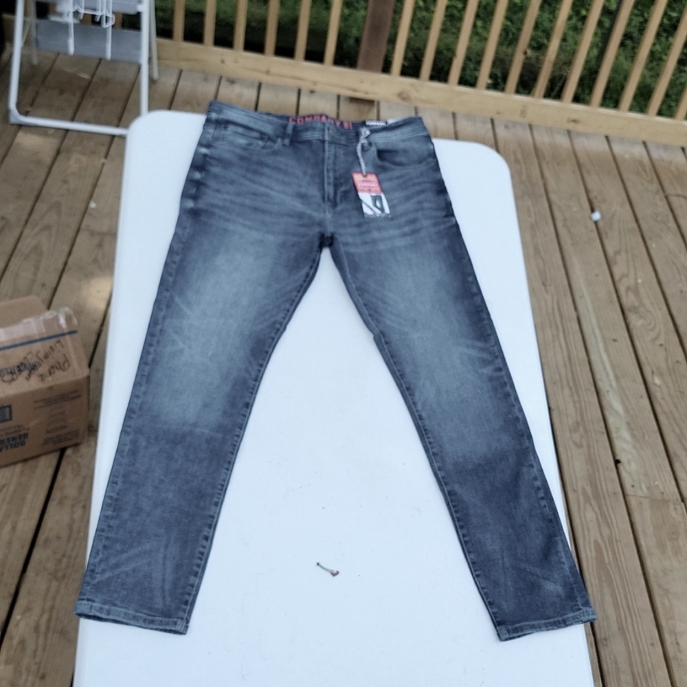 Men's 36x32 Essex skinny jeans company 81